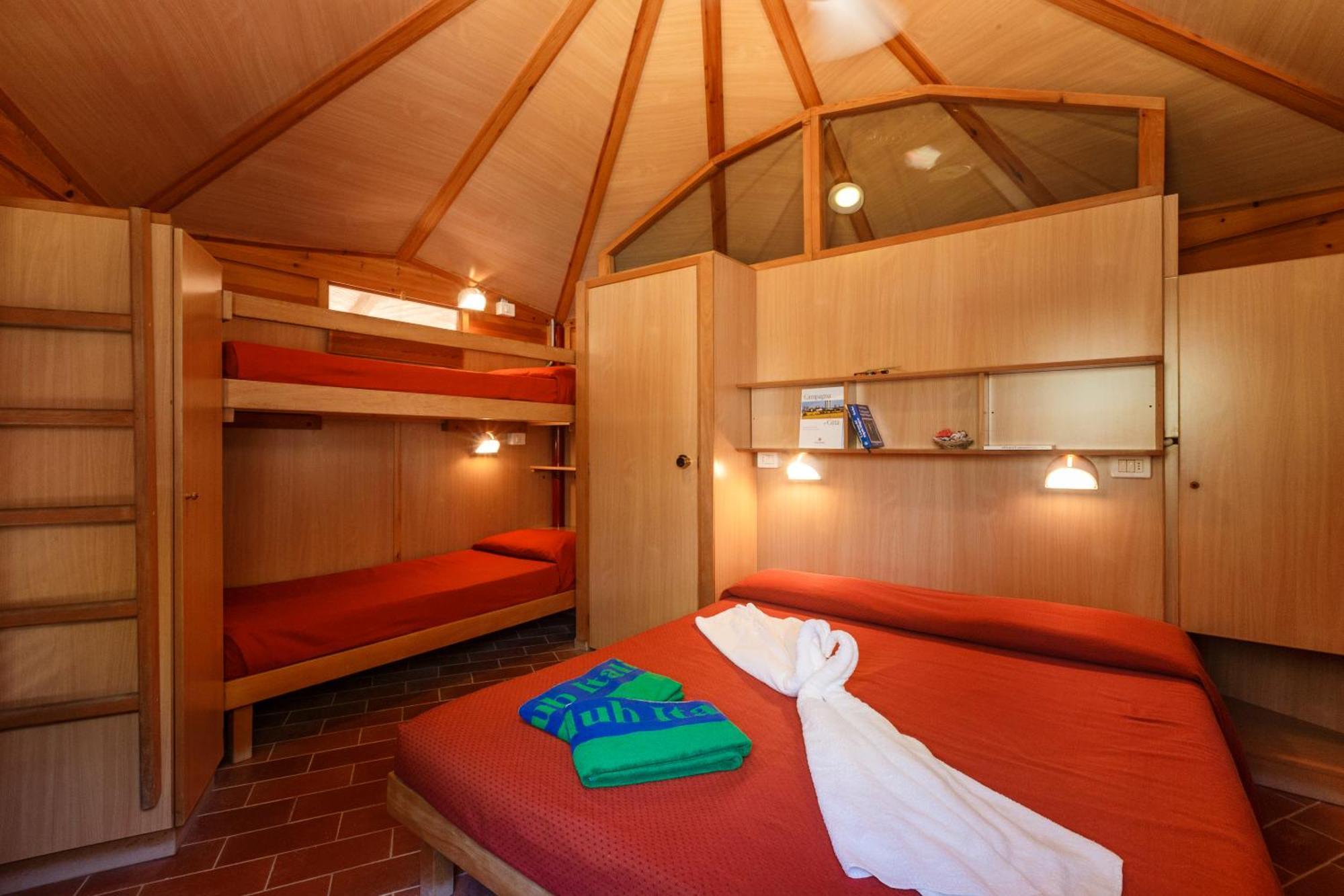 Touring Club Italiano - Isole Tremiti Hotel San Domino Eksteriør billede